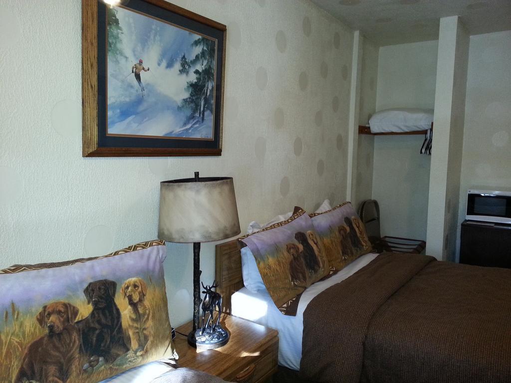 Innsbruck Lodge ماموث لاكيس المظهر الخارجي الصورة