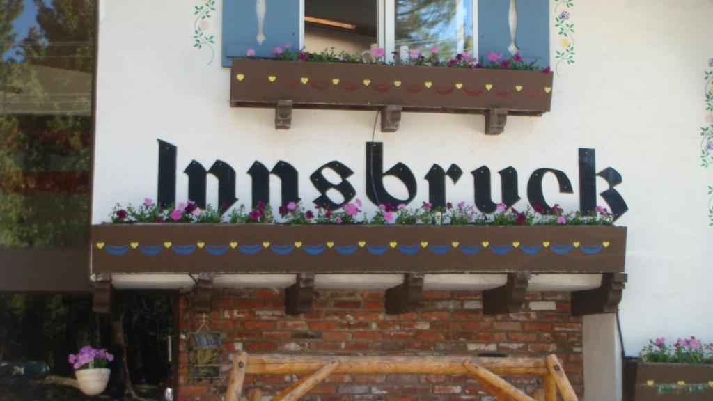 Innsbruck Lodge ماموث لاكيس المظهر الخارجي الصورة